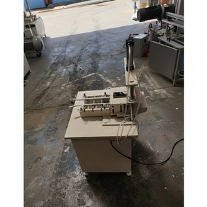 เครื่องผสมสบู่ก๋วยเตี๋ยวเวอร์มอนต์ทำด้วยมือ - Product Image 1