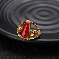 Bague personnalisée en acier inoxydable argenté doré avec crâne de prédateur punk rétro plaqué noir, cristal, pierre précieuse pour femme, vampire pour homme