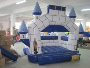 บ้านลมเป่าลมขนาด 13 ฟุต ทำจากวัสดุ PVC สำหรับเช่าเชิงพาณิชย์ - Product Image 5