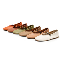 Chaussures plates en cuir confortables et élégantes pour femmes avec semelle en caoutchouc