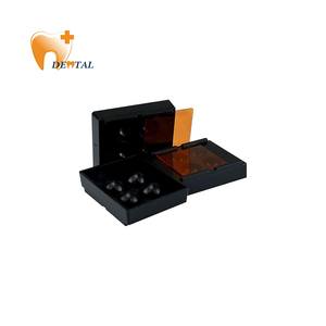 Taza mezcladora de plástico desechable marca YuLin, placa mezcladora negra de 4 orificios, protección de sombreado de pozo pequeño, higiene bucal multiusos - Product Image 1