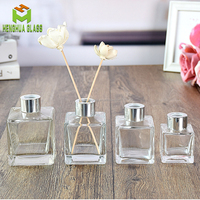 Mini carré 50ml 100ml 150ml 200ml bouteille en verre de diffuseur de roseau givré bouteilles d'emballage d'huile de parfum d'aromathérapie
