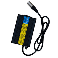 Chargeur de scooter électrique OEM haute efficacité, batterie lithium 42V 54.6V, adaptateur de charge rapide multi-protection à brancher HL30003