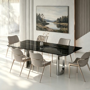 Mesa de <span class=keywords><strong>Comedor</strong></span> de Piedra Sinterizada Negra con 4 <span class=keywords><strong>Sillas</strong></span>, Tablero de Alto Brillo con Base de Pedestal de Acero Inoxidable Cromado y <span class=keywords><strong>Sillas</strong></span> de Cuero - Product Image 2