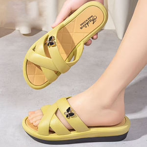 थोक नए फैशन मोटे pvc कस्टम महिलाओं के चप्पल आराम से सांस लेने योग्य कठोर पहनने वाले शास्त्रीय शैली के जूते - Product Image 1