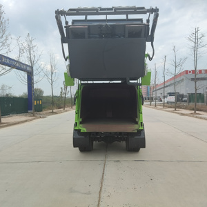 Camión Compactador de Basura Diésel 4x2 con Transmisión Manual, Incluye Motor, Caja de Cambios y Contenedor de Residuos - Product Image 6
