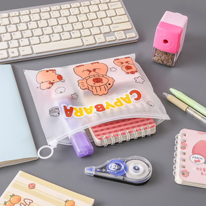 Étui à crayons transparent Kapibala, sac à fermeture éclair de dessin animé pour l'école, le bureau, les examens, en PVC - Product Image 3