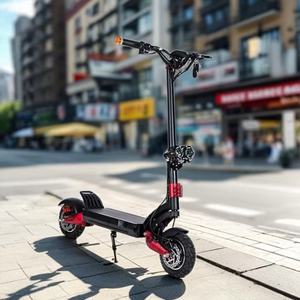 Superpower OEM ODM 60KM E-Scooter 65 km/h 2000W Dual Motor Violent Power con aleación de aluminio y batería de litio Carga máxima 100kg - Product Image 5