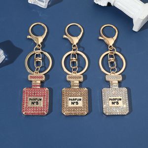 <b>Customized</b> Alloy <b>Keychain</b> with Crystal Pendant and Enamel Compass, Fashion and Lightweight, Ideal Birthday Present for Women - Product Image 6