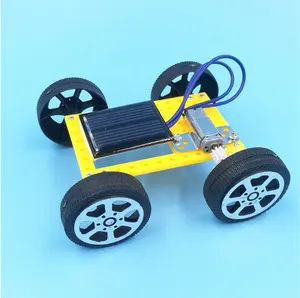 面白い最小デザイン太陽エネルギーミニおもちゃインテリジェント車ソーラーパワーミニおもちゃ教育ガジェット子供ギフト