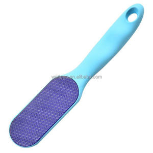 Râpe <span class=keywords><strong>à</strong></span> <span class=keywords><strong>pied</strong></span> professionnelle pour pédicure avec <span class=keywords><strong>verre</strong></span> ergonomique et poignée <span class=keywords><strong>en</strong></span> <span class=keywords><strong>plastique</strong></span> Fichier d'élimination efficace des callosités - Product Image 3