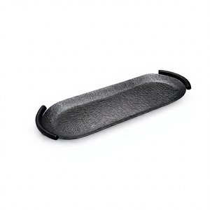 Plateau de service en métal de qualité supérieure avec poignées noires, finition solide, utilisation résidentielle, compatible lave-vaisselle, en gros chez White Royals - Product Image 4