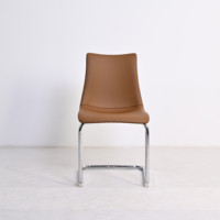 Chaise de salle à manger cantilever moderne en cuir PU beige avec structure chromée, chaise sans accoudoirs rembourrée en forme de S pour salle à manger, cuisine, restaurant