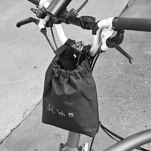 <span class=keywords><strong>Bolsa</strong></span> de tubo frontal de bicicleta plegable <span class=keywords><strong>para</strong></span> <span class=keywords><strong>bolsa</strong></span> de manillar <span class=keywords><strong>Brompton</strong></span> <span class=keywords><strong>bolsa</strong></span> de botella de agua portátil de gran capacidad - Product Image 1