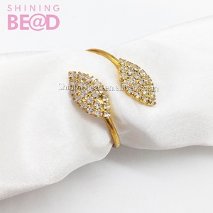 Émail blanc élégant anneau de <span class=keywords><strong>serviette</strong></span> en gros en vrac <span class=keywords><strong>porte</strong></span>-<span class=keywords><strong>serviette</strong></span> pour <span class=keywords><strong>table</strong></span> de fête décorer - Product Image 5