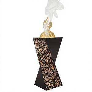 Quemador de Incienso de Sándalo Hecho a Mano y Recolector de Cenizas, Incensario de Madera Natural para Uso Religioso, Porta Incienso Indio - Ata International - Product Image 1