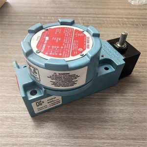 Interrupteur de fin de course DPDT BXM4N-1A neuf, 10A, IP67, 120V, bornes à vis, livraison rapide - Product Image 2
