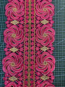 Bordado coche hueso encaje lentejuelas pestañas accesorios nupciales velo de boda muñeca decoración Material blanco - Product Image 4