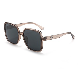 Gafas de Sol con Marco Cuadrado, Polarizadas, UV400, Montura Completa, Protección Solar para Mujer, Moda 2025 - Product Image 4