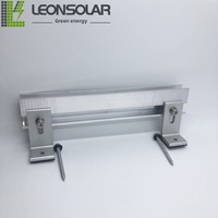 Accessoires de système de montage solaire photovoltaïque en aluminium, supports de toit en acier coloré, pieds en L