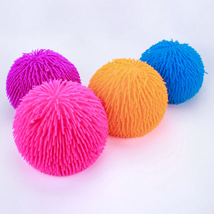 Pelota de Goma Elástica y Esponjosa de Pelo Corto, Juguete de Peluche Relleno de Aire, Ideal para Fiestas al Aire Libre, Unisex, Anime - Product Image 2