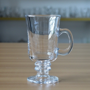 Tasse en verre irlandais de bonne qualité fabriquée <span class=keywords><strong>à</strong></span> la machine avec une capacité de 265ml - Product Image 1