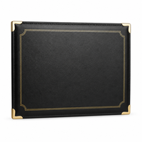 Porta Diplomas Premium Negro de Cuero PU con Esquinas Metálicas y Grabado en Relieve Dorado para Premios Empresariales y Eventos Corporativos