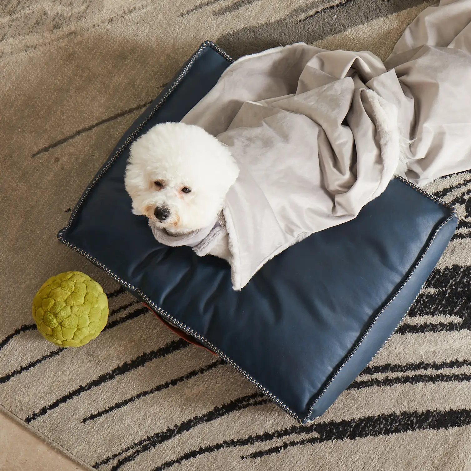 UFBemo New Amazon hot sale wholesale manufacturer removable washable memory foam dog pet cat dog bed