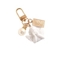 Porte-clés élégant style INS en perles, breloque vintage en résine blanche en forme de cœur de chérubin, accessoires pour sac, cadeau pour femme, vente en gros