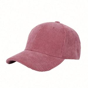 Casquettes en velours côtelé noir personnalisées en gros, casquette de baseball en velours côtelé à 6 panneaux avec logo brodé - Product Image 2