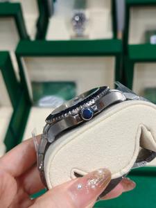 Montre mécanique automatique unisexe haut de gamme personnalisée avec cadran de 37 mm, style plongeur sportif de luxe, lumineuse, mouvement ETA, étanche 50 bars - Product Image 4