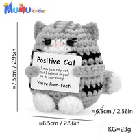 Chat Amigurumi au Crochet Fait Main, Compagnon de Bureau Apaisant et Encourageant, Décoration Confortable pour Étagère, Cadeau pour Bureau, Maison, Anniversaire
