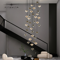 Nouvelle suspension d'escalier, style moderne, simple et atmosphérique, de haute qualité, adaptée aux salons et aux escaliers