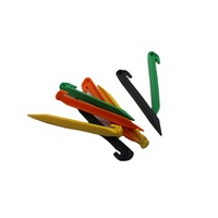 Offre Spéciale chevilles de tente en plastique de flèche de 6 pouces de haute qualité pour le camping en plein air durables et résistantes aux intempéries