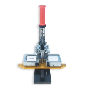 Machine à fabriquer des badges personnalisés en métal (photo, aimant de réfrigérateur, bouton) – Carré, rectangulaire, tout en métal, 220 V, 63,5 x 63,5 cm - Product Image 3