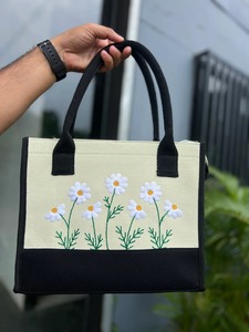 Excellent Quality Green Floral Reusable Rope Handle Tote Bag with <b>Secure</b> Zipper Closure for Daily Shopping and Office Use - Product Image 4