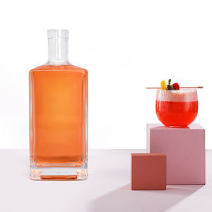 Meilleur <span class=keywords><strong>prix</strong></span> d'usine 500ml 700ml 750ml forme carrée verre rhum whisky <span class=keywords><strong>gin</strong></span> liqueur bouteilles en verre avec liège - Product Image 1