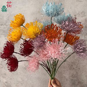 Chrysanthème artificiel Hua Ding, couleurs mélangées, floqué, décoration de mariage, fleur en soie plastique - Product Image 1