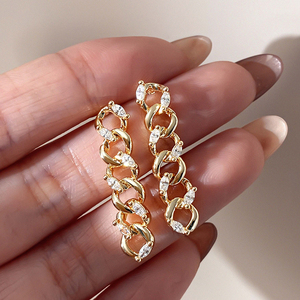 Pendientes de Moda Clásicos con Circonitas, Chapados en Oro de 14K, para Mujer, Venta al Por Mayor - Product Image 2