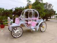 Calèche citrouille de Cendrillon motorisée et illuminée