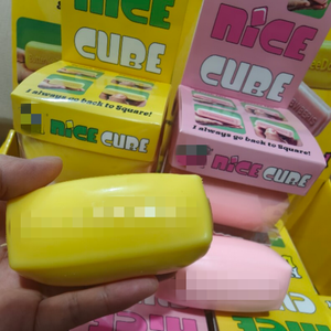 Neohoh แท่งเนยสำหรับบีบสีชมพูของเล่นคลายเครียดของเล่นคลายเครียด - Product Image 5