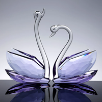 Ornements créatifs en verre cristal rose, paire de cygnes, cadeau de mariage, cadeau de pendaison de crémaillère, décoration de salon, décorations semi-artisanales