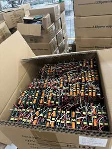 Vente chaude T8 <span class=keywords><strong>T5</strong></span> 3000k 6500k 4 PIEDS 8 PIEDS Fluorescent LED TUBE Lumière Plafonniers SKD CKD pour Entrepôt Supermarché - Product Image 5