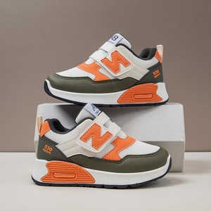 Baskets en maille pour garçons et filles, nouvelle collection automne 2025, semelle souple, fermeture auto-agrippante, durables, antidérapantes, respirantes, chaussures tendance mi-hautes à grandes tailles - Product Image 6