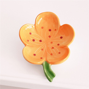 <span class=keywords><strong>Portasapone</strong></span> con Design a forma di fiore <span class=keywords><strong>portasapone</strong></span> auto drenante in ceramica per saponi solidi di tutte le dimensioni comuni - Product Image 5