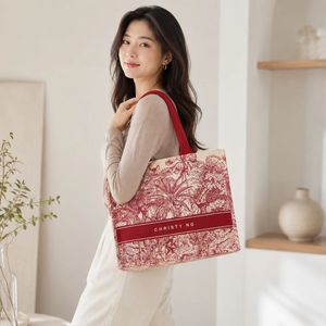Large Capacity Portable Waterproof Durable <b>Beach</b> Travel Handbag <b>Lightweight</b> Striped Shopping Tote <b>Bag</b> for Commuting - Product Image 6
