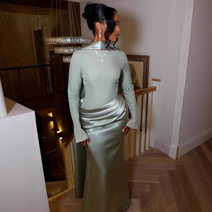 Elegante Vestido de Noche de Manga Larga con Cuello Alto y Pliegues, Diseño de Cola de Pez Ajustado para Banquetes y Eventos Formales - Product Image 3