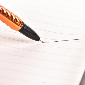 <span class=keywords><strong>ปากกา</strong></span>เจลสีรุ้งเลเซอร์รุ่นใหม่ปี 2025 สำหรับนักเรียน ดีไซน์สวยงาม <span class=keywords><strong>ปากกา</strong></span> 3 มิติ ของขวัญส่งเสริมการขาย ทำจากพลาสติก รูปทรง<span class=keywords><strong>นก</strong></span>ยูงประดับเพชร <span class=keywords><strong>ขน</strong></span><span class=keywords><strong>นก</strong></span>สีรุ้ง - Product Image 5