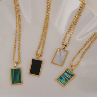 Collier en Acier Inoxydable avec Pendentif Rectangulaire en Coquillage Blanc Coloré, Vente en Gros de Bijoux Fantaisie
