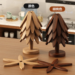 Tapis isolant thermique pour arbre de Noël Qinfeng en bois de noyer, ensemble de 4 pièces pour la protection des ustensiles de table - Product Image 4